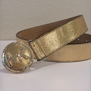 Michael Kors Gold Crackle Metallic Leather Belt (size small)